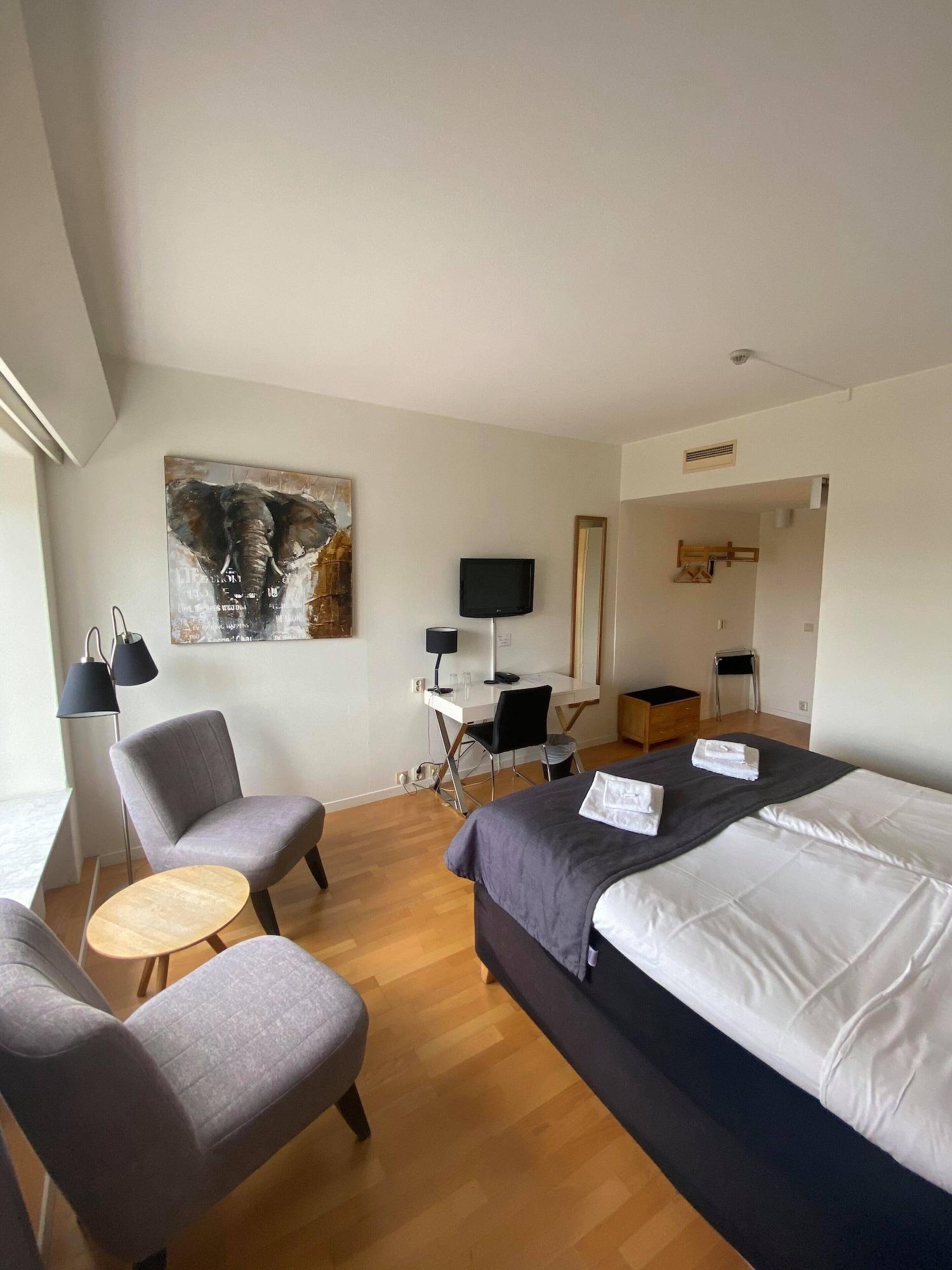 Hotell Alfred Nobel カールスコーガ エクステリア 写真