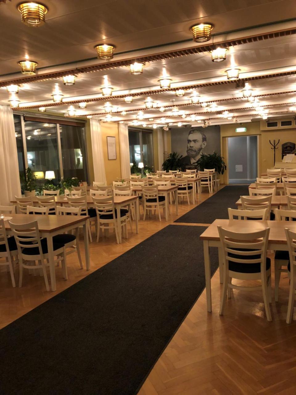 Hotell Alfred Nobel カールスコーガ エクステリア 写真