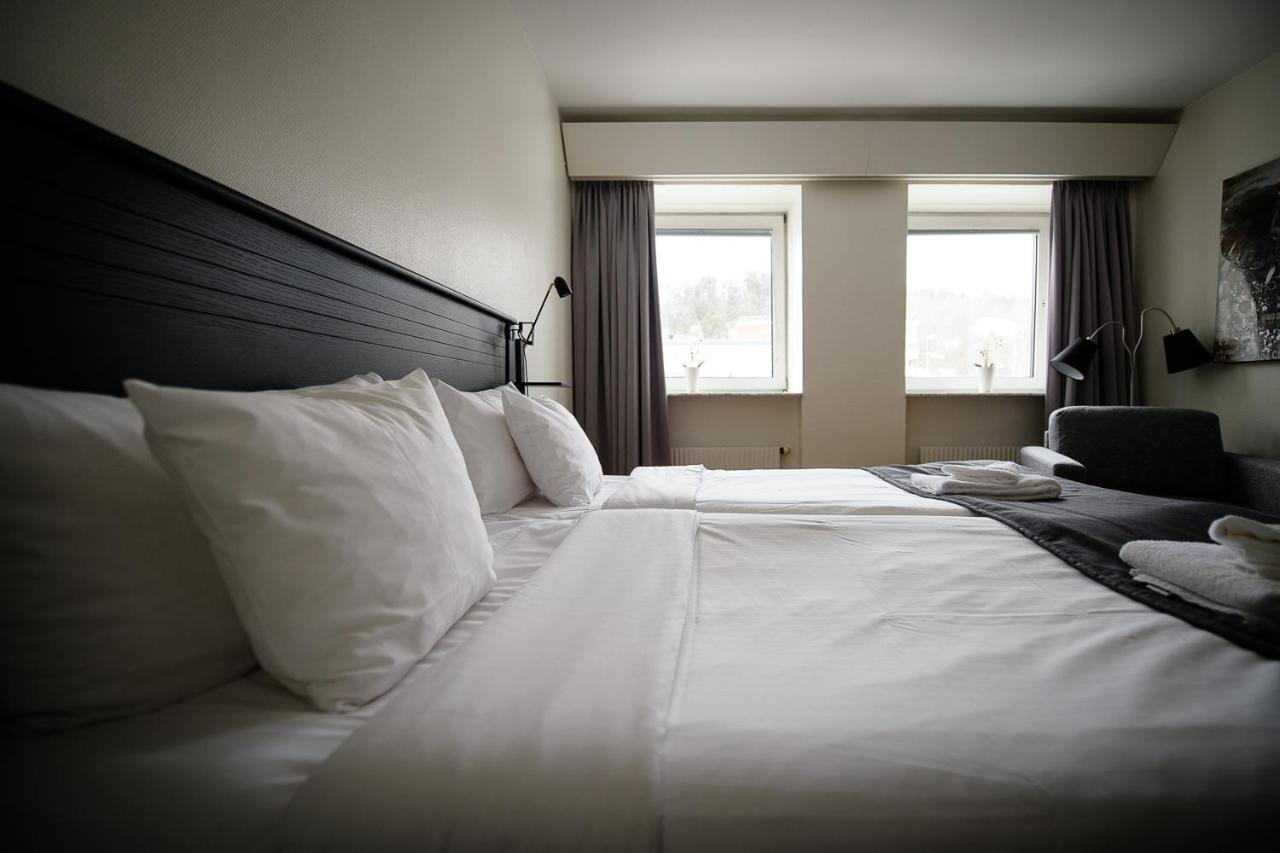 Hotell Alfred Nobel カールスコーガ エクステリア 写真